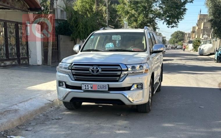 تويوتا لاندكروزر